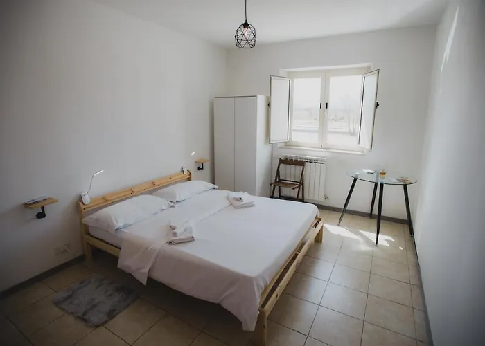 Affittacamere Airport Preturo San Vittorino (L'Aquila)